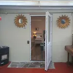 Matty's Pub - Apartment's * 卡洛