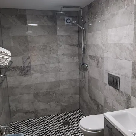 Appartamento Matty's Pub - Apartment's *