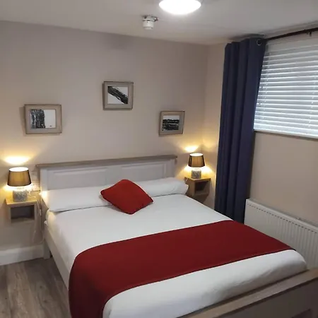 Matty's Pub - Apartment's * קרלו