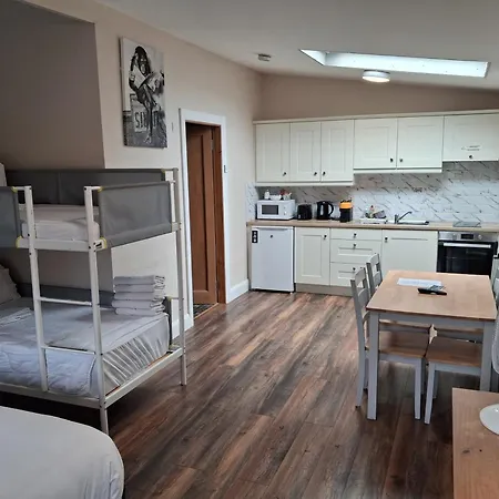 Matty's Pub - Apartment's * 칼로