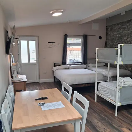 아파트 Matty's Pub - Apartment's