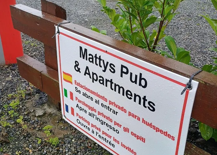Matty's Pub - Apartment's Lägenhet Carlow