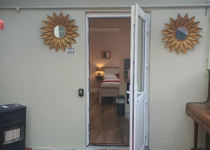 Matty's Pub - Apartment's * Carlow